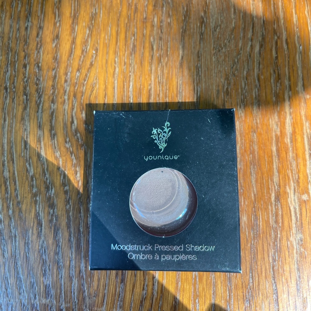 Younique Eyeshadow